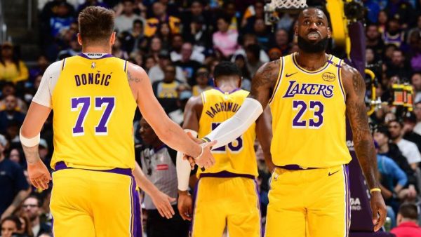 Lakers vẫn "dậm chân" ở hạng 5 dù có sự xuất hiện của Doncic