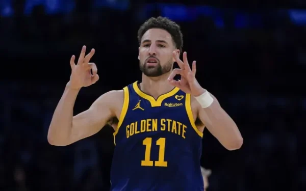 Klay Thompson từng bị từ chối khi muốn quay về màu áo quê hương.