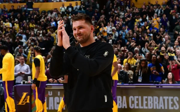 Lakers vẫn ưu tiên cho sức khoẻ của Doncic hậu chấn thương.