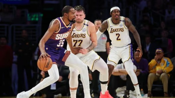 Chiến thuật phòng ngự hợp lý cũng giúp Lakers giành chiến thắng
