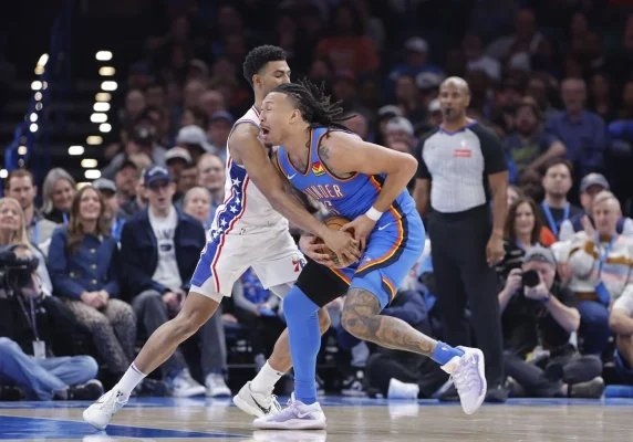 17 rebound và 11 kiến tạo giúp anh đạt được triple-double thứ 2 trong sự nghiệp